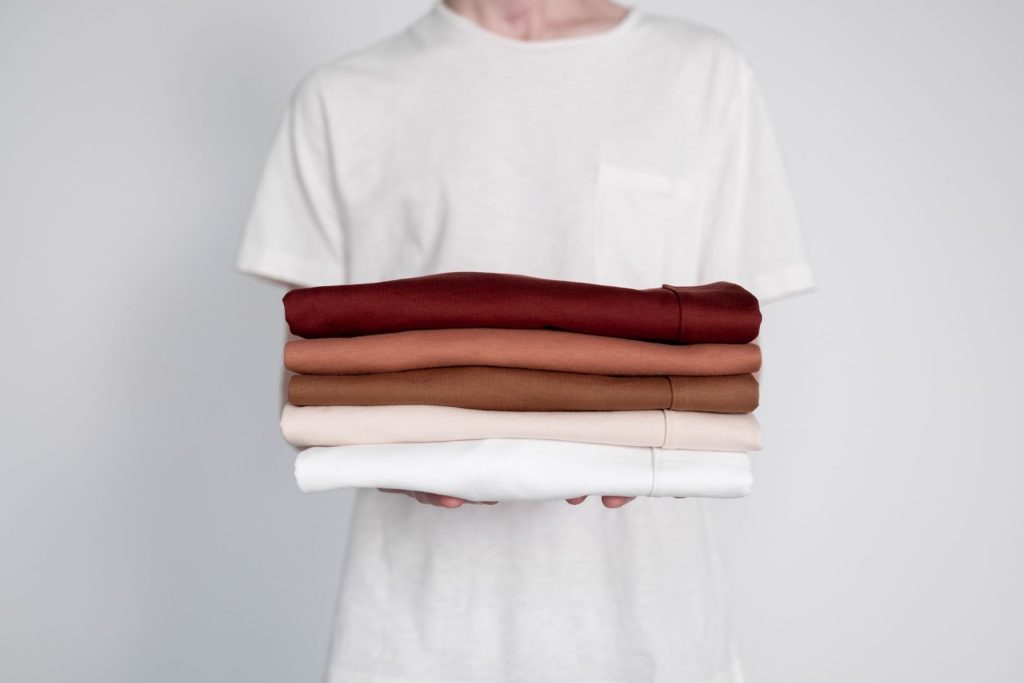 Track inventory levels in your fashion store