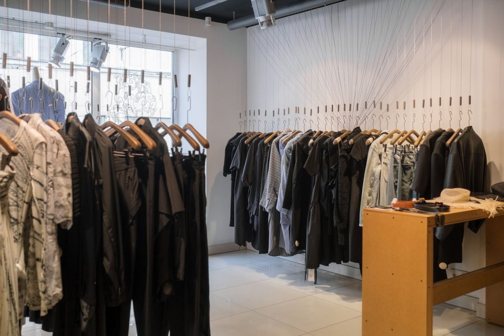 Visual merchandising tips for boutique shops